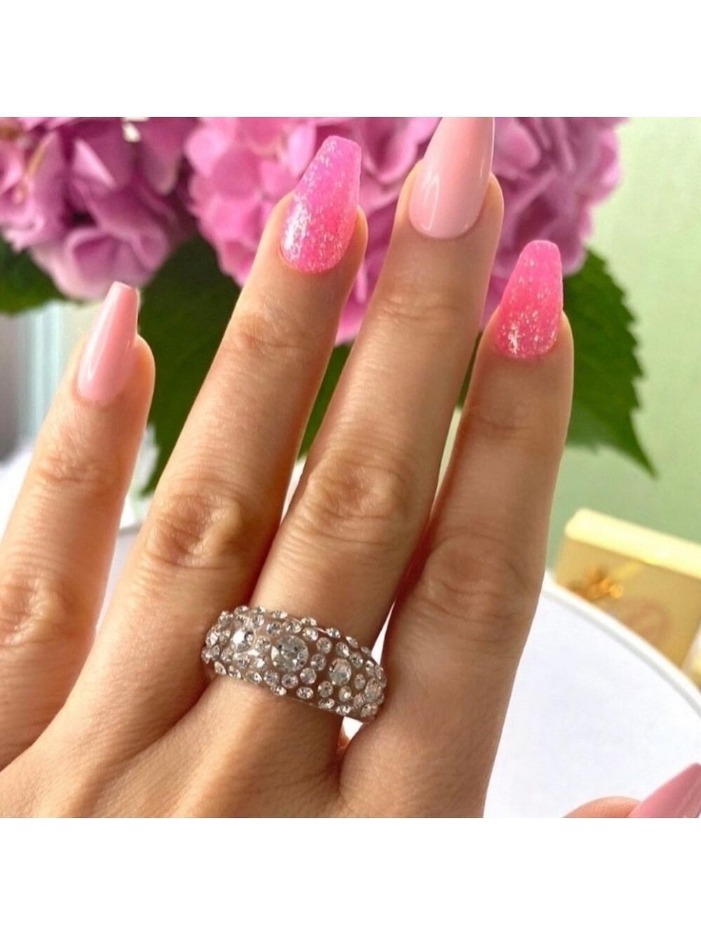 HANDCRAFTED Acrylic Crystal Statement Ring Size 7 NWT